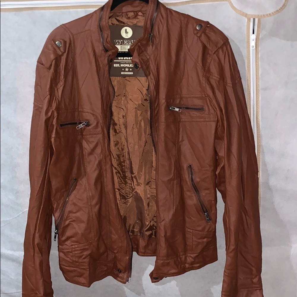 Brown Jacket 100% polyester (like leather)